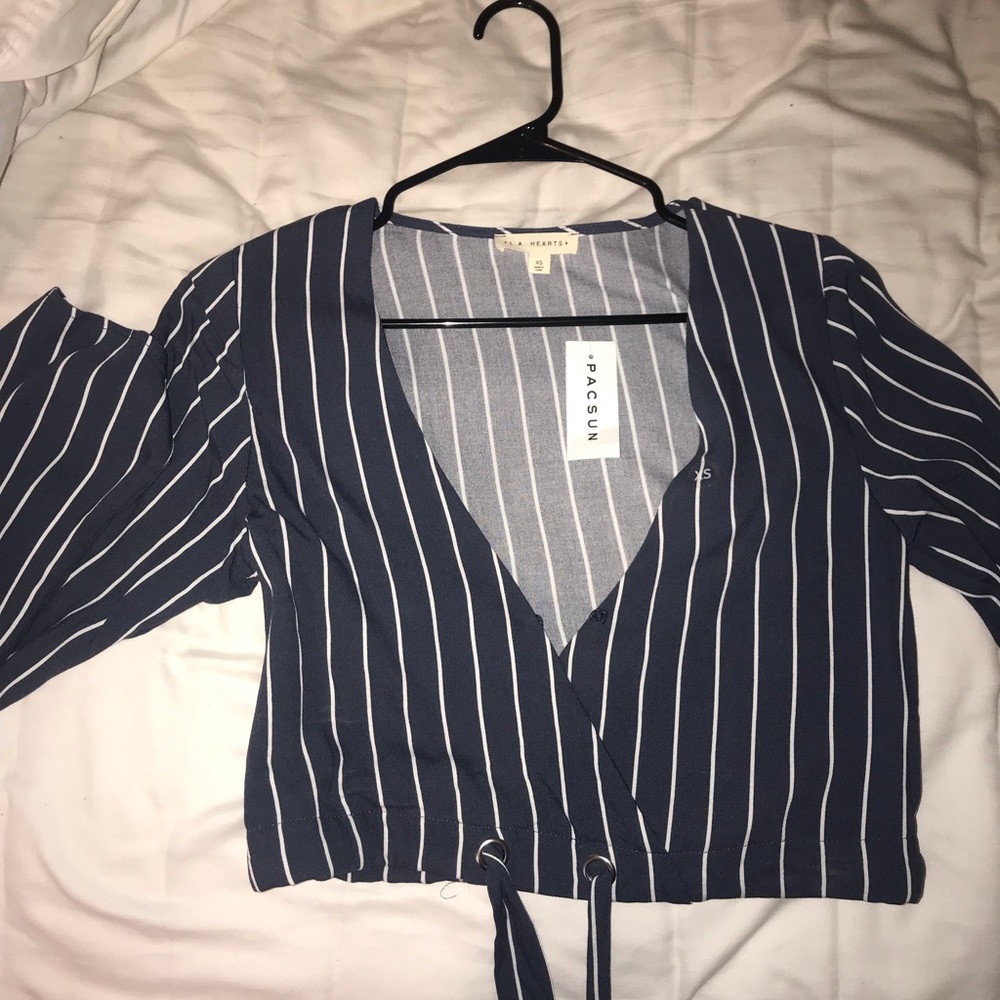 PACSUN NWT CROP TOP BLOUSE